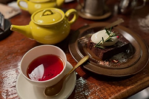tea room mahisa