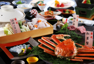 至福の恵み～神戸牛食べ比べと日本海と瀬戸内海が育んだ海の幸【中央館】