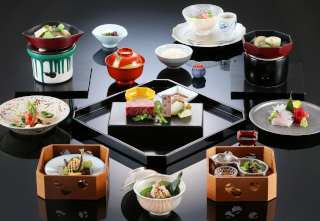 【懐石】上質な空間と厳選食材を五感で味わう（別墅 結楽｜露天風呂付き客室）