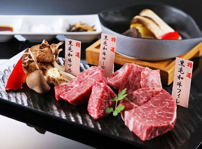 黒毛和牛三種食べ比べ御膳 | 6～8月