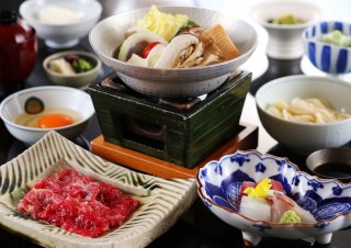 【日帰り】ダイニング時分時｜お造り付き牛すき鍋膳+2ヵ所の大浴場入浴付き