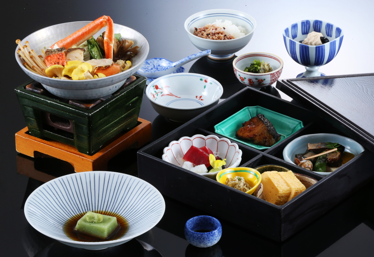 【日帰り】ダイニング時分時｜旬菜時記 和食コース+2ヵ所の大浴場入浴付き